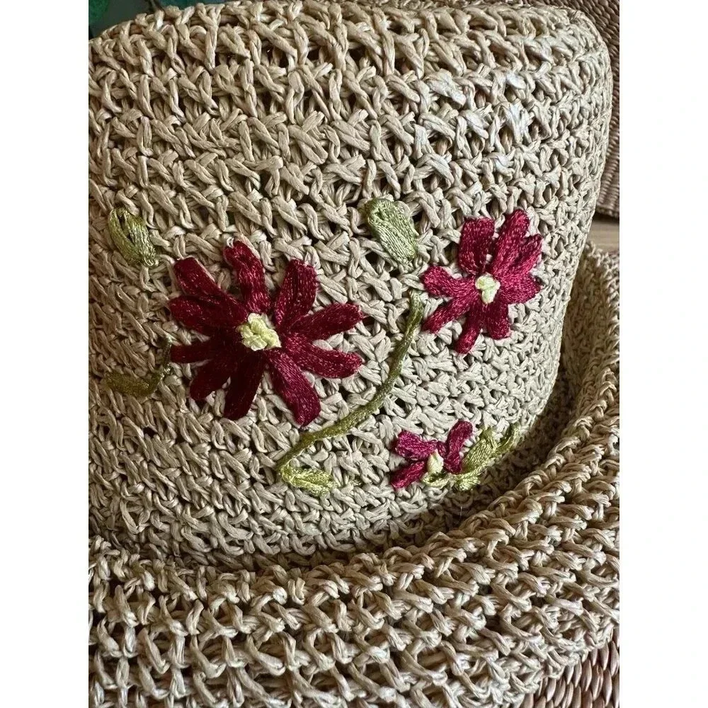 90’s Embroidered Straw Sun Hat